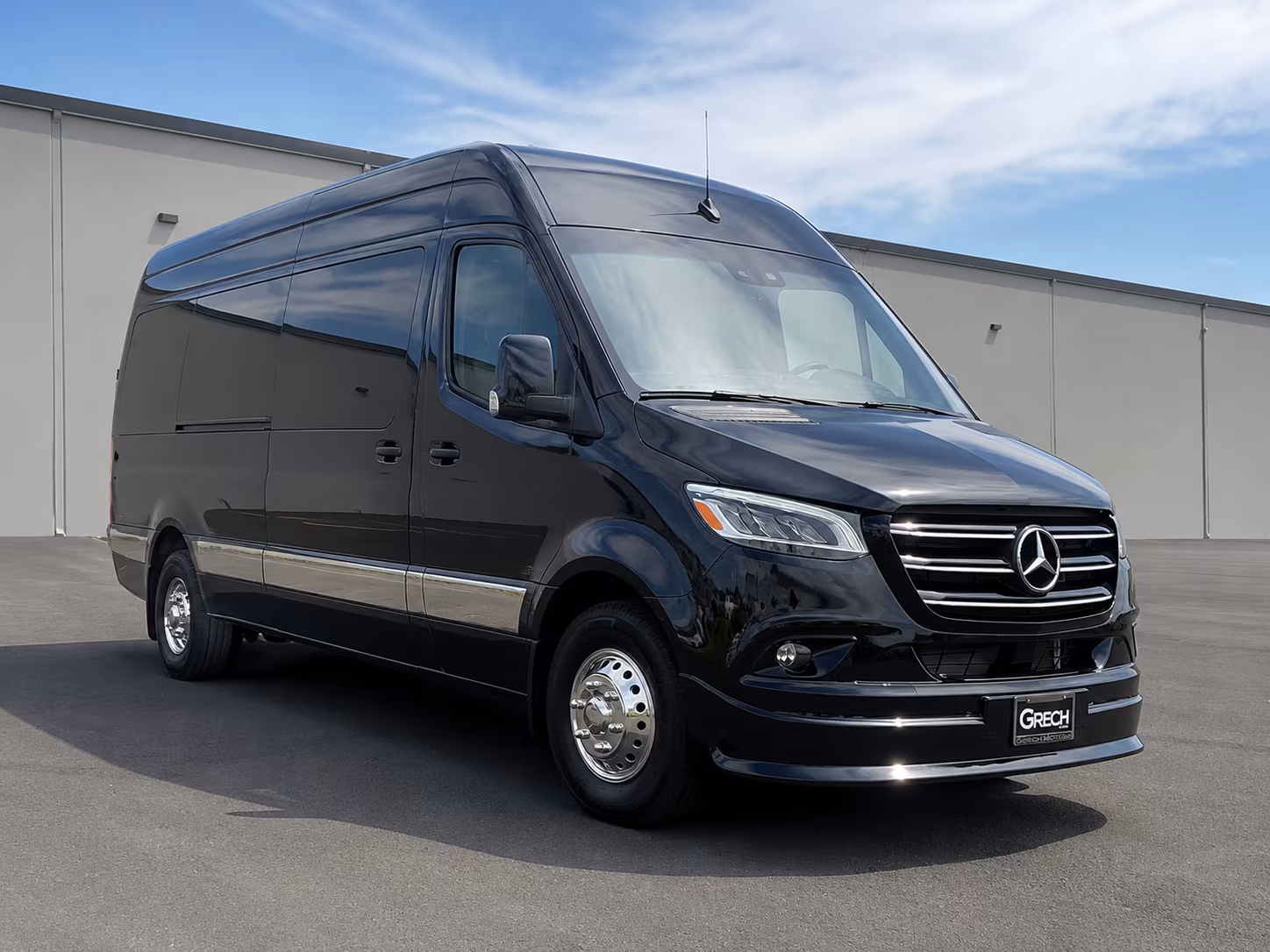 find the perfect transportation for your next airport transfer 5