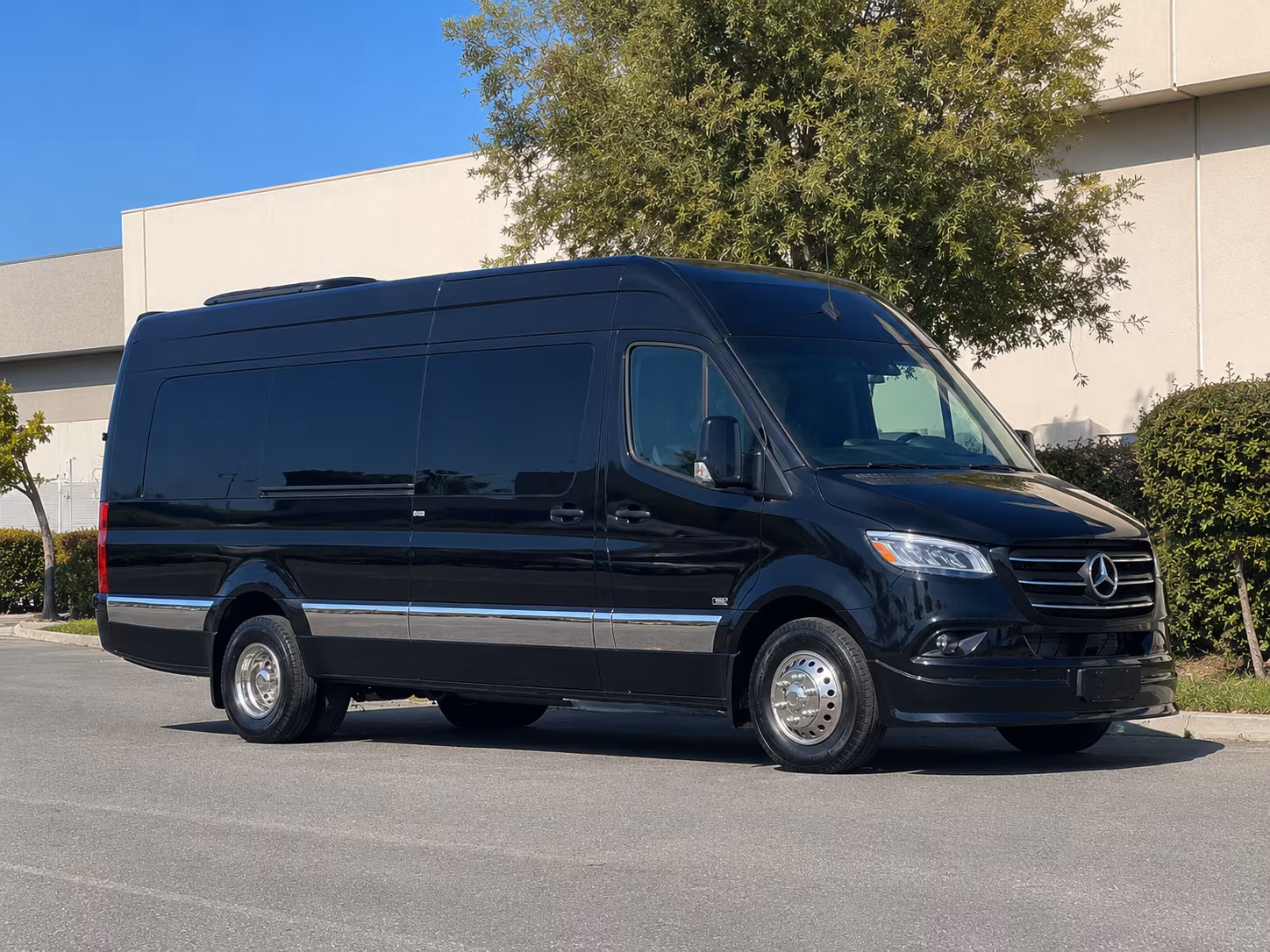 find the perfect transportation for your next prom 1