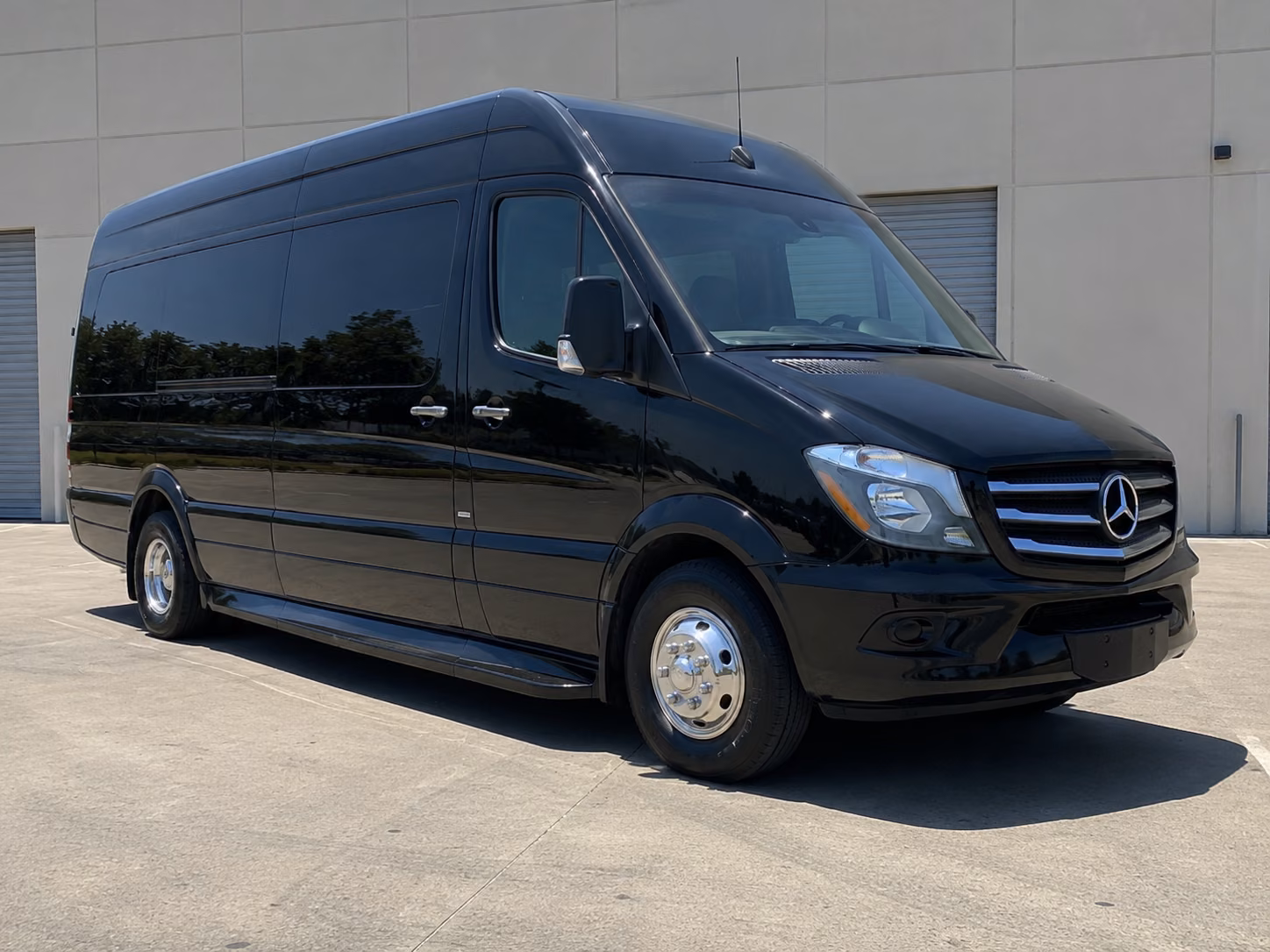 find the perfect transportation for your next wedding 4